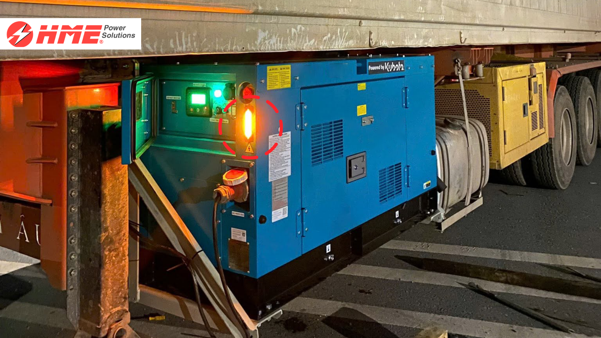 Đèn cảnh báo hoạt động máy phát điện Kubota
